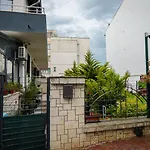 Guest house Casa Bendis