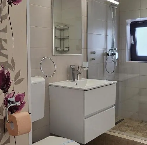 Casa Bendis Konukevi 3*